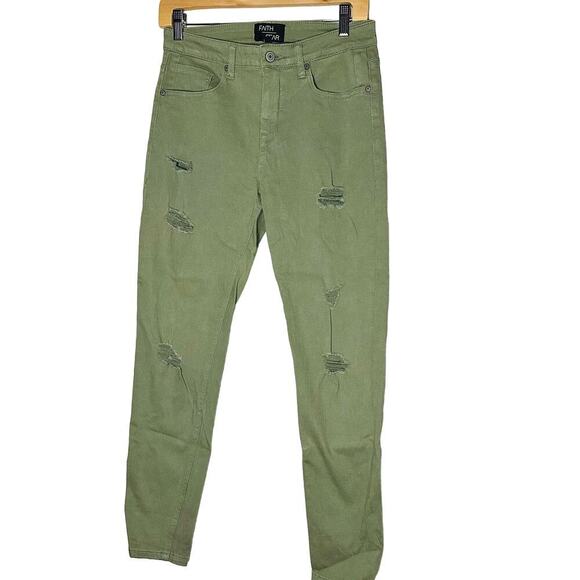 FAITH OVER FEAR Denim - FAITH OVER FEAR Women's Army Green Distressed Skinny Jeans Size Small